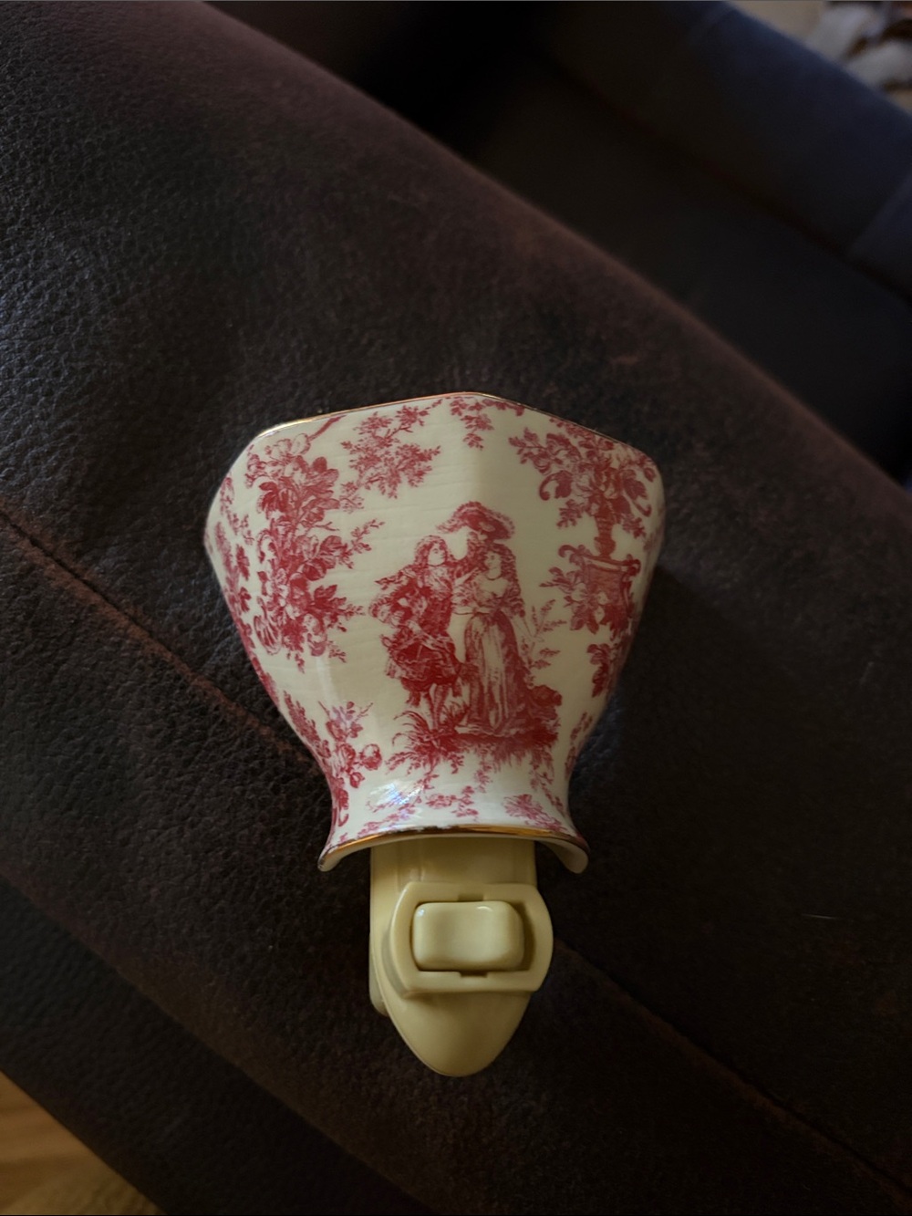 Vintage Red Toile Ceramic Plug-In Night Light